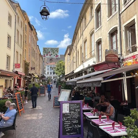 De La Marquise Apartamento *